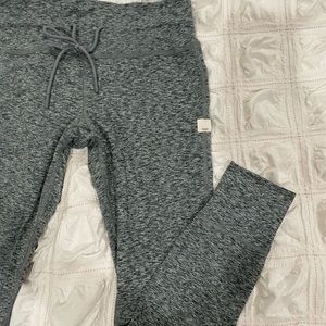 Vuori Daily Legging - Crop length